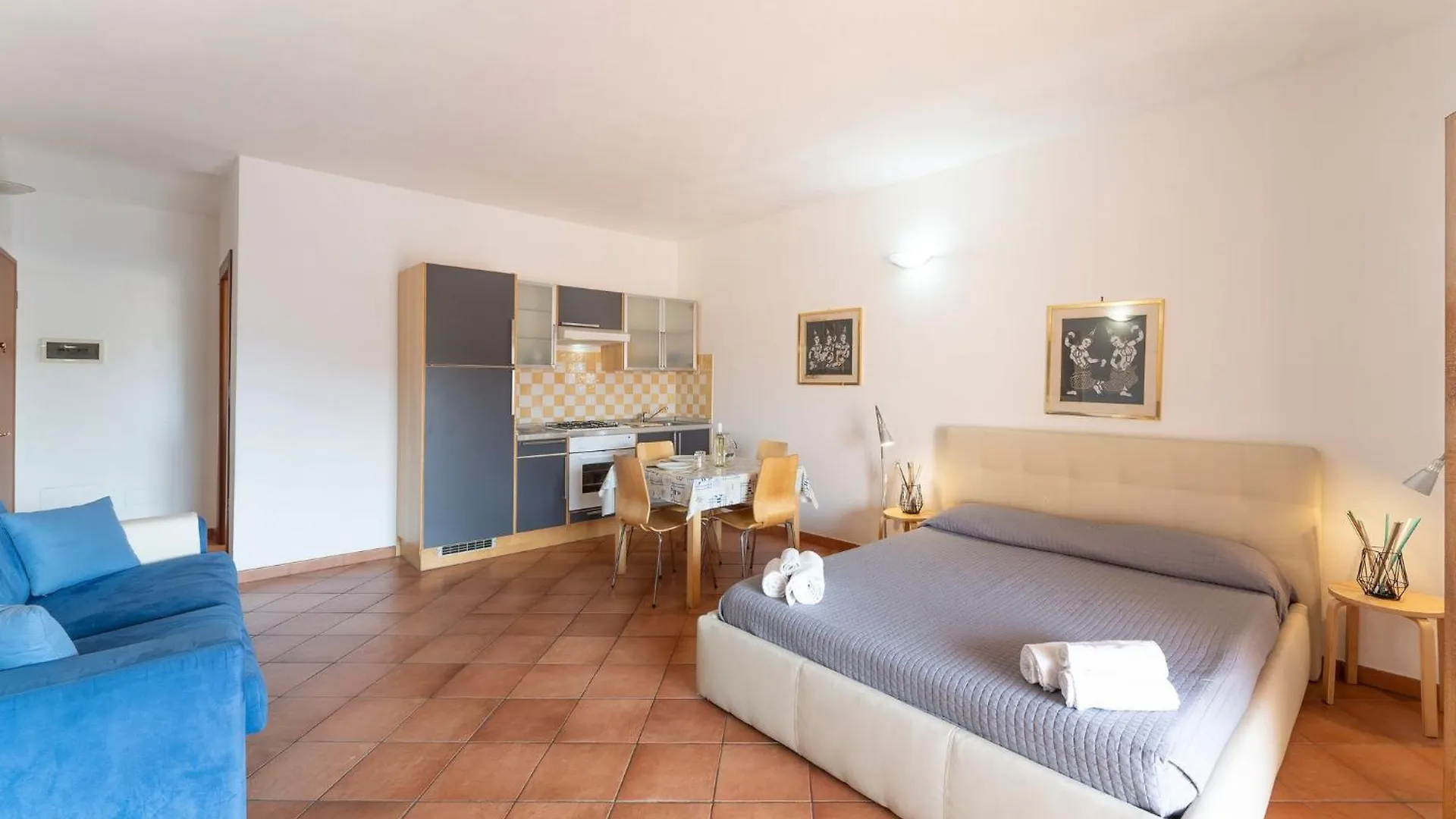 Relaxing Cristal Blu Studio Sleeps 4 Num1493 Santa Teresa Gallura 0*,