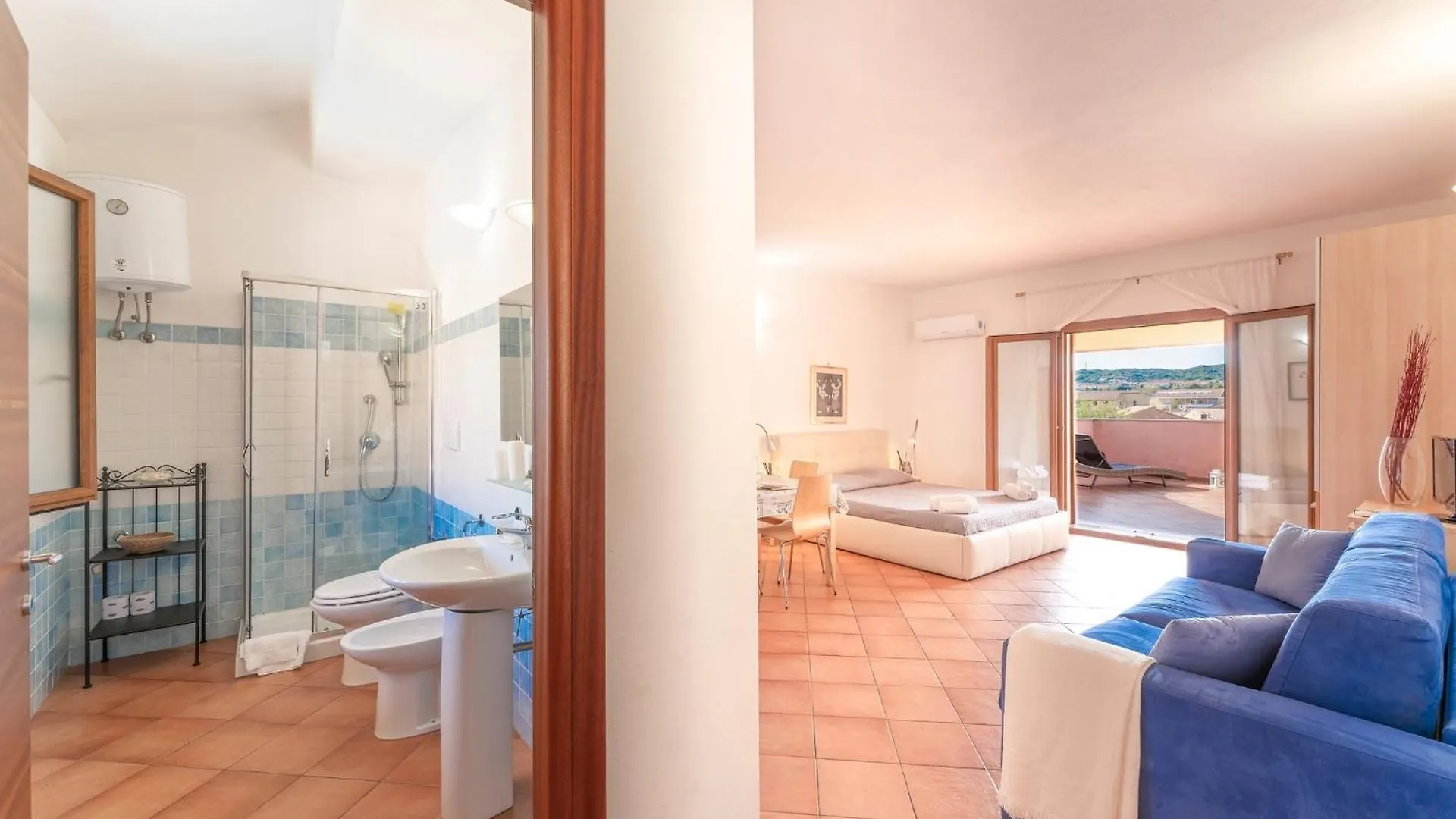 Relaxing Cristal Blu Studio Sleeps 4 Num1493 Santa Teresa Gallura